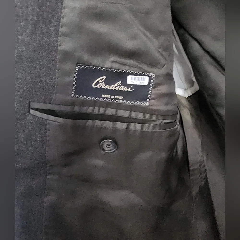 Corneliani outermost pockets